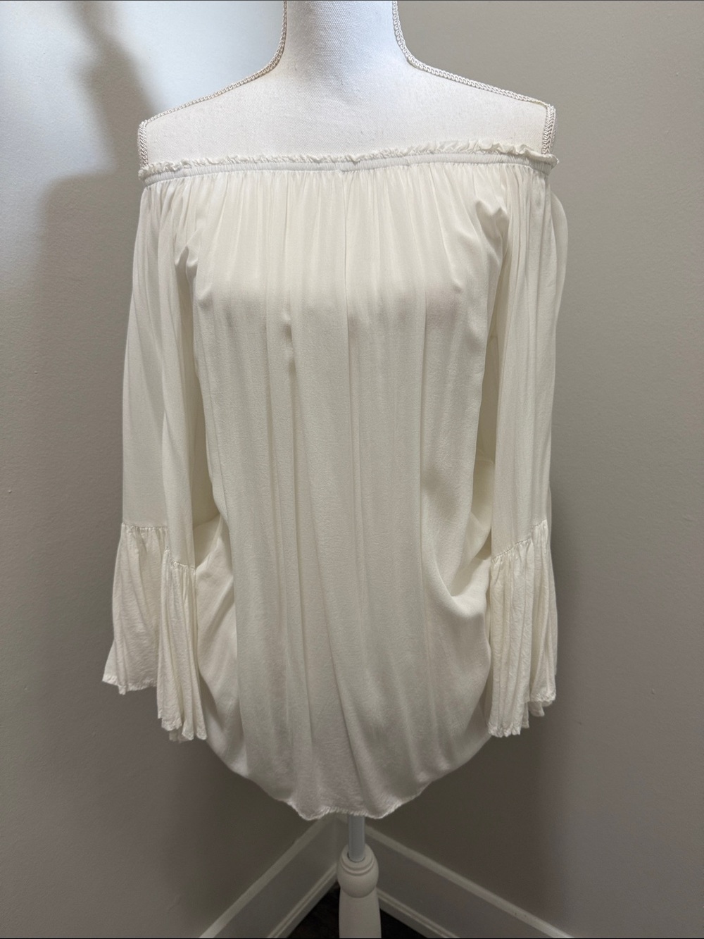 Elan Off-Shoulder Cream Peasant Blouse